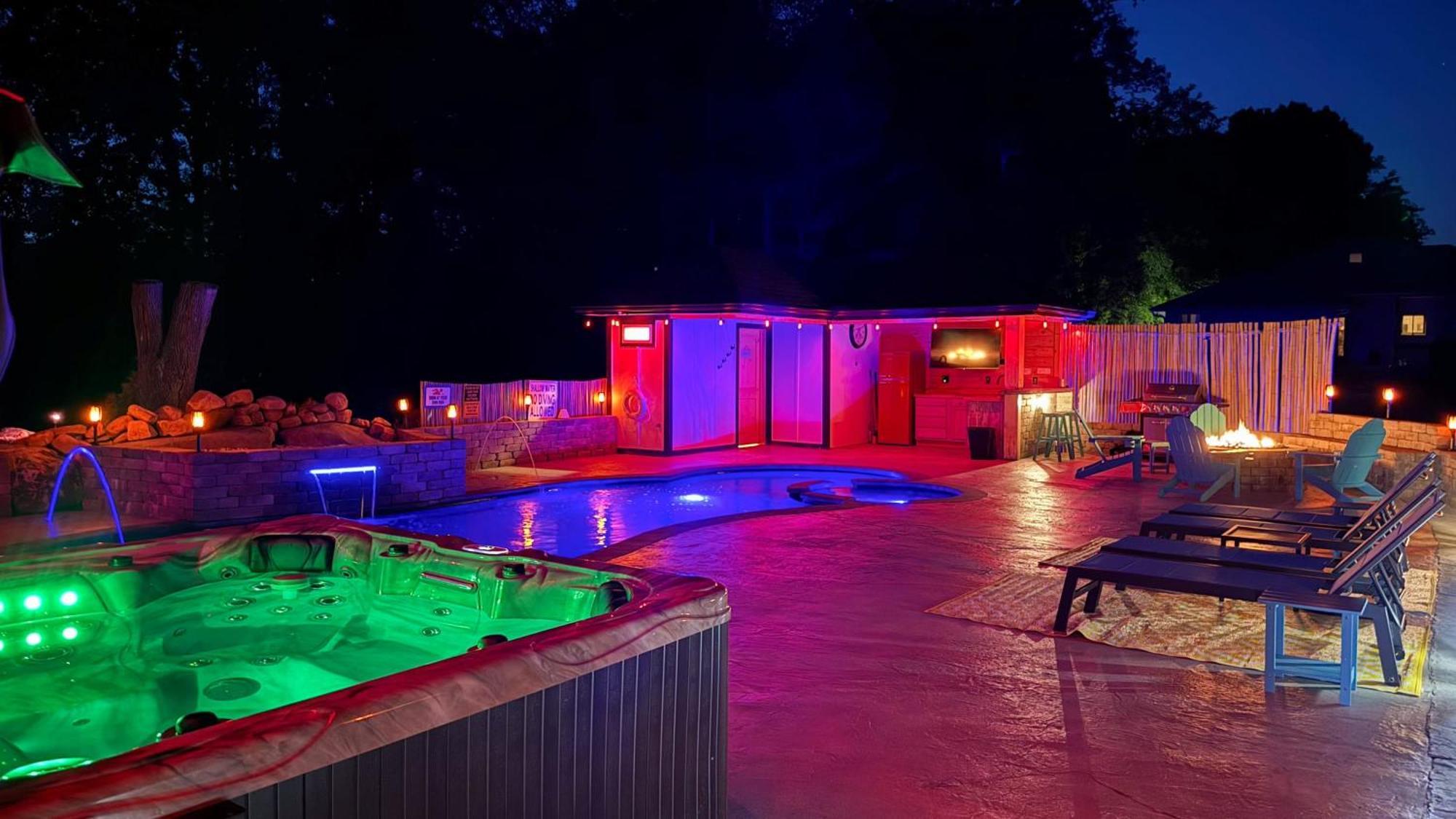 Вілла H2Oasis Incredible Pool Retreat With Mountains Views! Сев'єрвілл Екстер'єр фото
